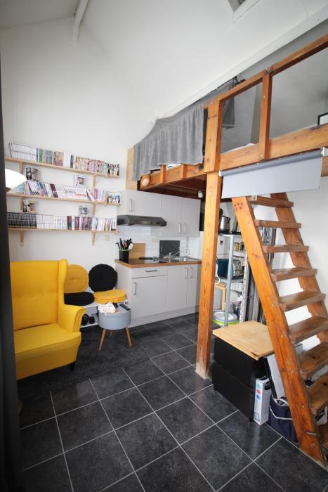 单人间 25 m² 在 Liege Botanique / rue Saint-Gilles / Jonfosse