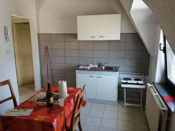 单人间 35 m² 在 Liège 以外