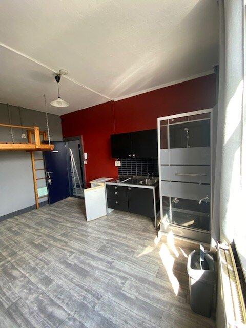 合租房 18 m² 在 Liege Botanique / rue Saint-Gilles / Jonfosse