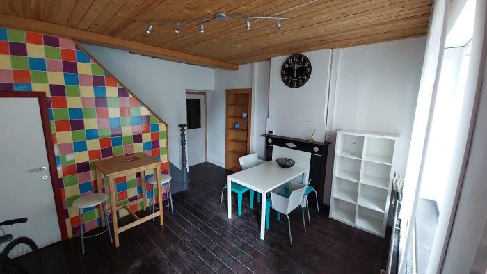 Kot 72 m² à Hors Liège
