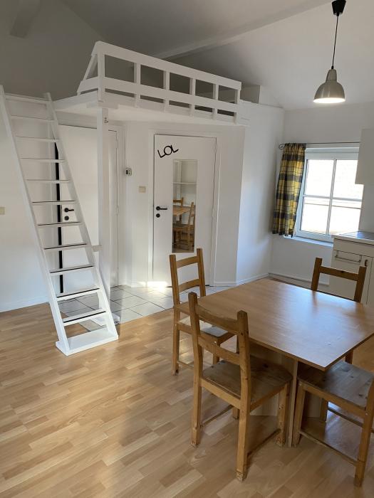 单人间 28 m² 在 Liege Laveu / Cointe