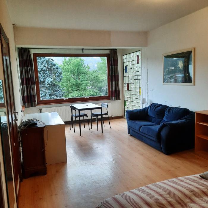与房东合租 60 m² 在 Outside Liege