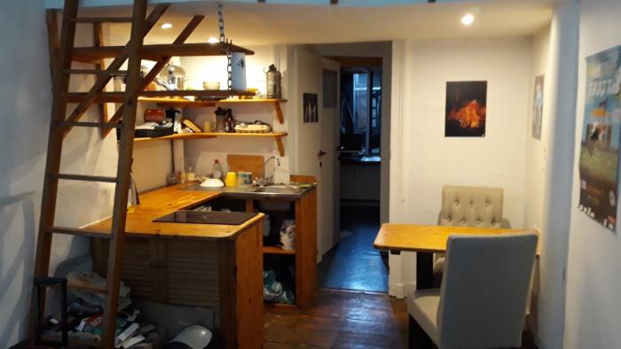 Studio 20 m² à Liège Botanique / rue Saint-Gilles / Jonfosse