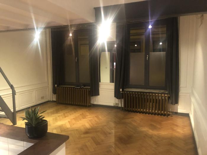 Studio 45 m² à Liège Botanique / rue Saint-Gilles / Jonfosse