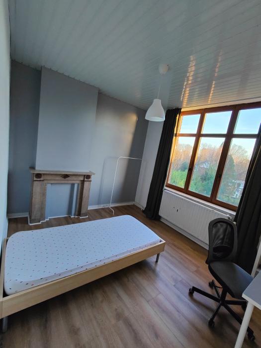 Chambre 1 (2e)