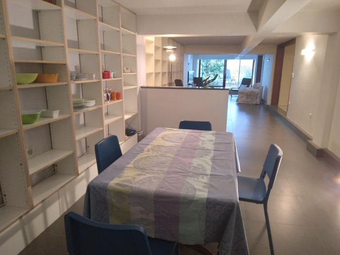 SALLE A MANGER/SALON