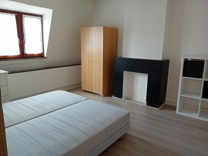 Studio 50 m² à Liège Ville