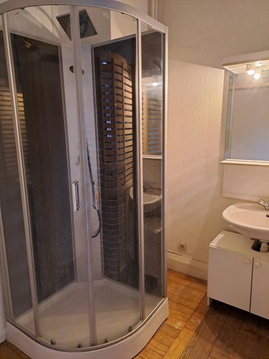 Student room 26 m² in Liege Botanique / rue Saint-Gilles / Jonfosse