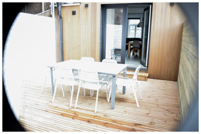 Terrasse lunineuse