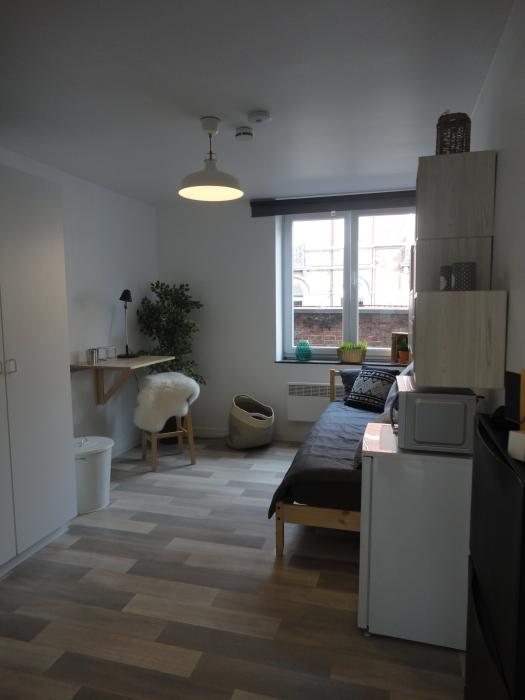 单人间 16 m² 在 Liège Outremeuse