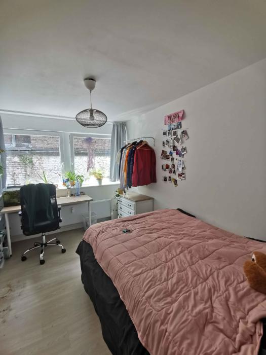 Student room 100 m² in Liege Cathédrale / Sauvenière / Saint-Denis