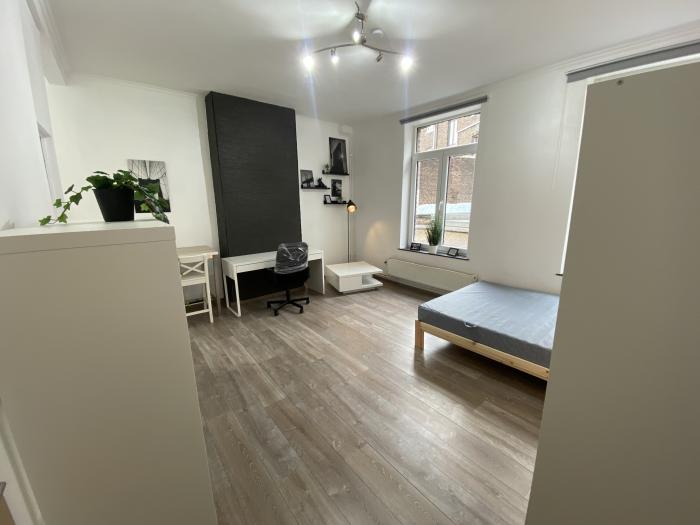 Kot 35 m² in Luik Fétinne / Longdoz / Vennes