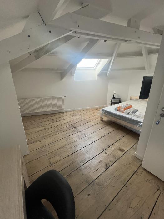 Chambre avec SDB partagée
