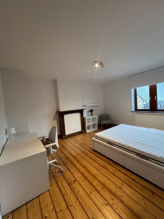 与房东合租 50 m² 在 Liege Angleur / Sart-Tilman