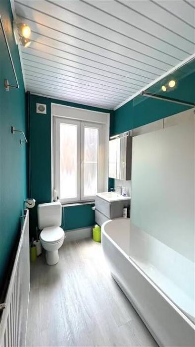 Salle de bain commune