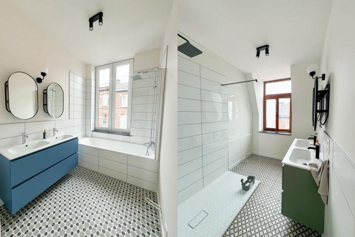 Salles de bain 1 & 2