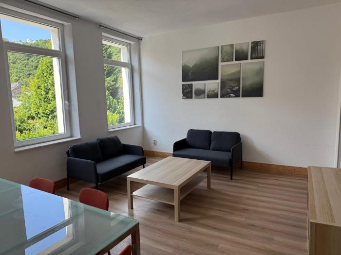 Co-locatie 70 m² in Omgeving Luik