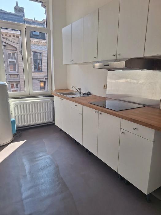 公寓 45 m² 在 Liege Fétinne / Longdoz / Vennes