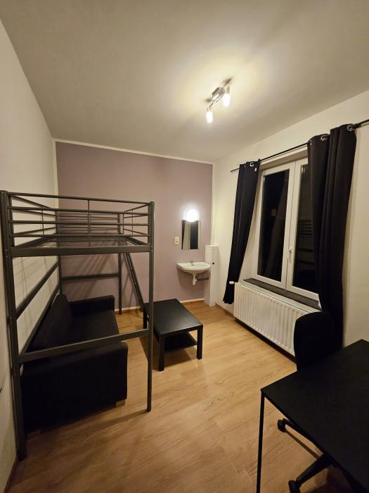 Student room 12 m² in Liege Saint-Laurent / Sainte-Marguerite