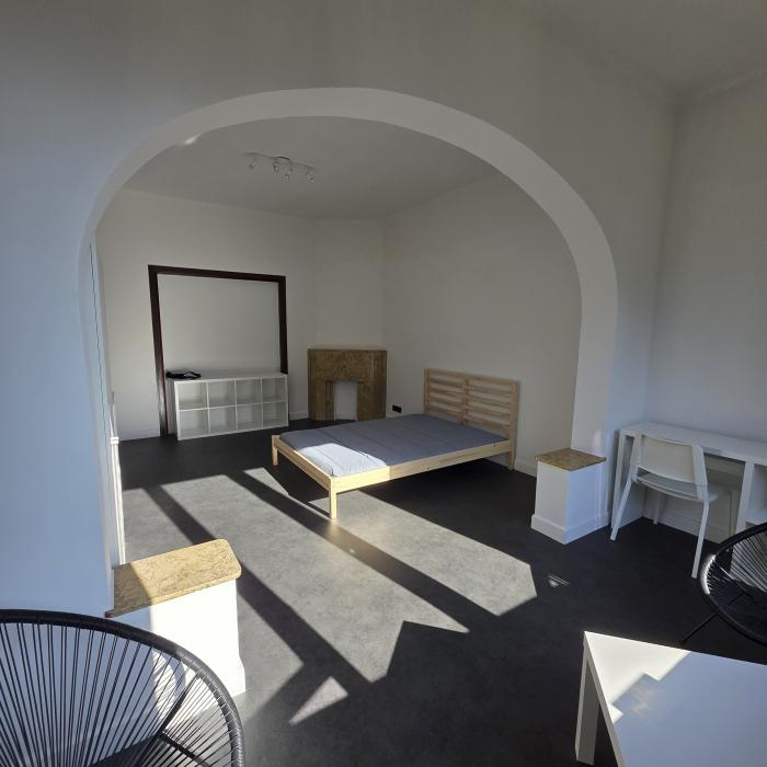 共享租房 75 m² 在 Liege