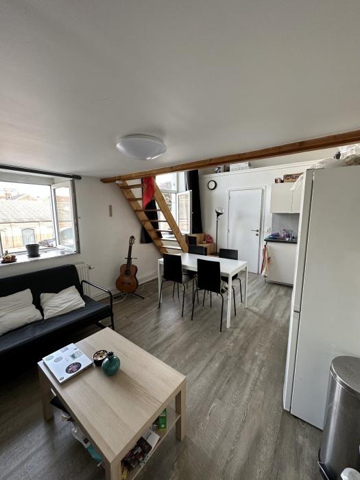 Studio 40 m² à Liège Outremeuse