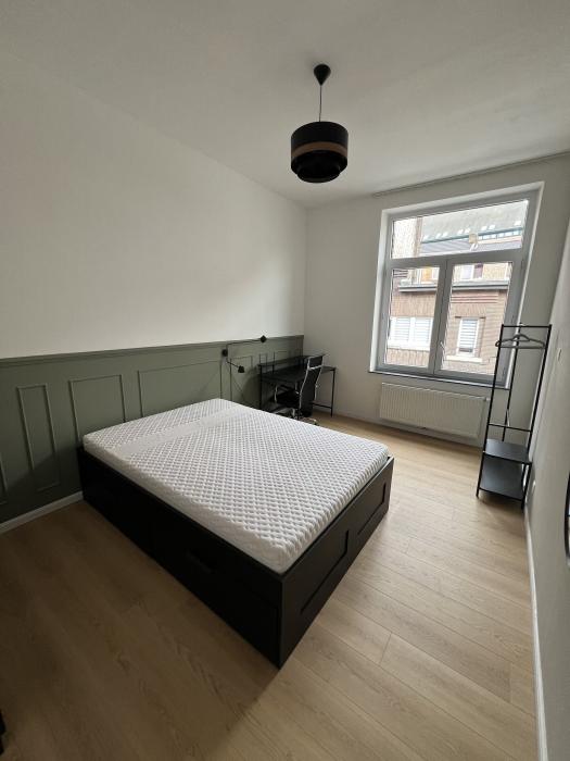 Chambre libre (2/2)