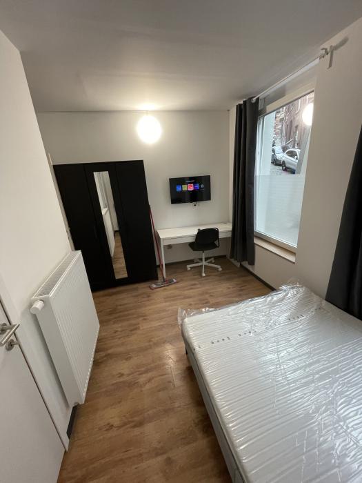 共享租房 15 m² 在 Liege Saint-Laurent / Sainte-Marguerite
