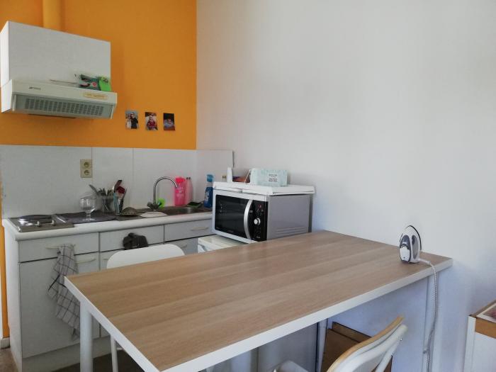 Studio 25 m² in Luik Botanique / rue Saint-Gilles / Jonfosse