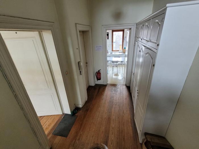 Couloir accès à la cuisine