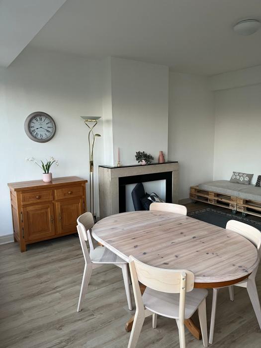 Co-locatie 100 m² in Luik Fétinne / Longdoz / Vennes