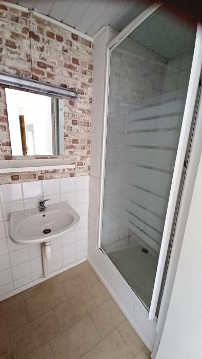 Suite sale de bain douche