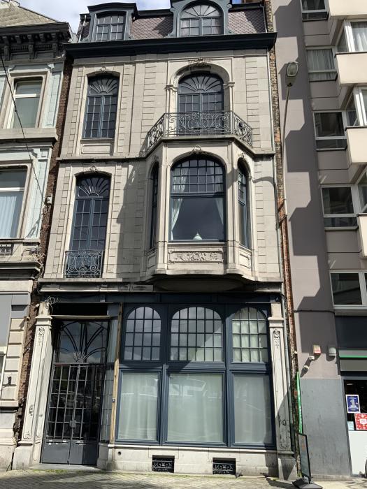 Co-locatie 140 m² in Luik Outremeuse