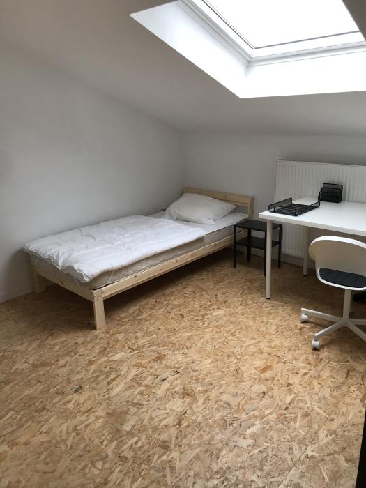 合租房 16 m² 在 Liege Fétinne / Longdoz / Vennes