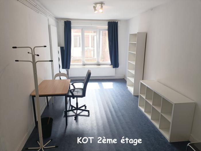 Kot 22 m² à Liège Cathédrale / Sauvenière / Saint-Denis