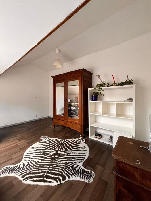 Co-locatie 50 m² in Luik Cathédrale / Sauvenière / Saint-Denis