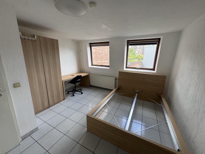 Kot 16 m² à Liège Botanique / rue Saint-Gilles / Jonfosse