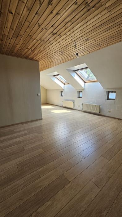 单人间 65 m² 在 Liege Saint-Léonard