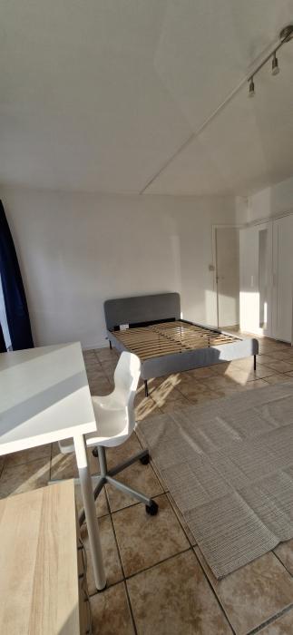 Studio 33 m² à Hors Liège