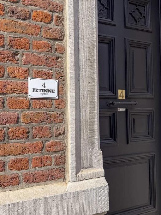 Co-locatie 290 m² in Luik Fétinne / Longdoz / Vennes