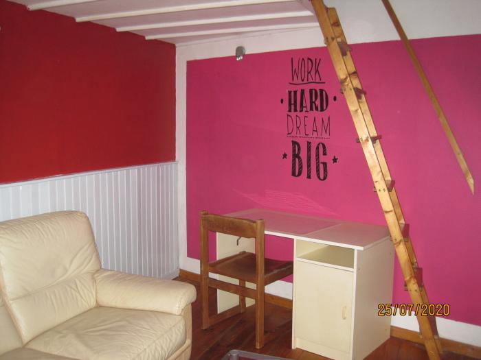 Studio 35 m² à Liège Botanique / rue Saint-Gilles / Jonfosse