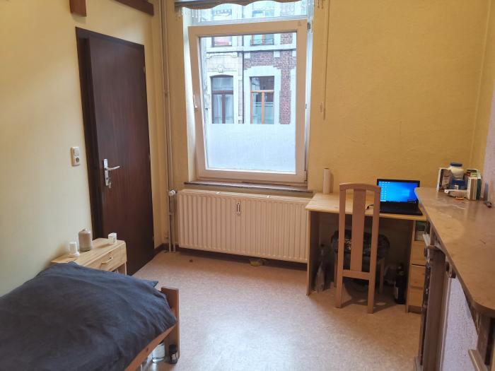 公寓 80 m² 在 Liege Fétinne / Longdoz / Vennes