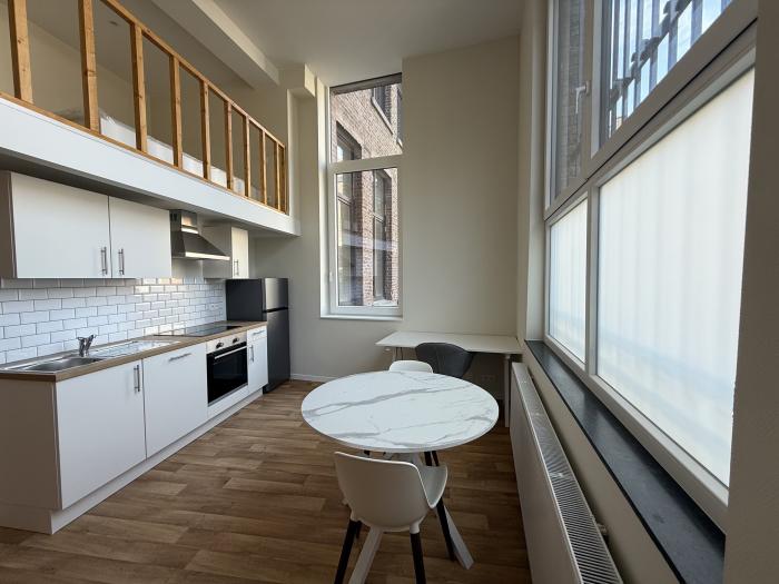 Studio 25 m² in Liege Botanique / rue Saint-Gilles / Jonfosse