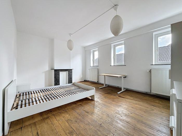 共享租房 168 m² 在 Liege