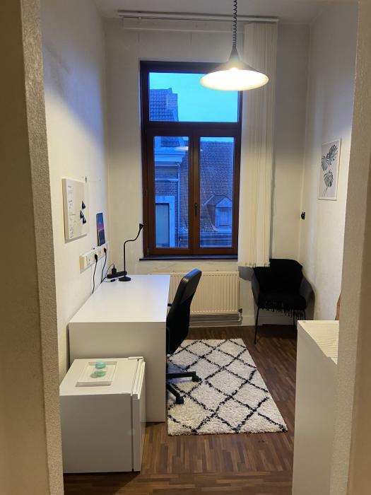 合租房 15 m² 在 Liege Saint-Laurent / Sainte-Marguerite