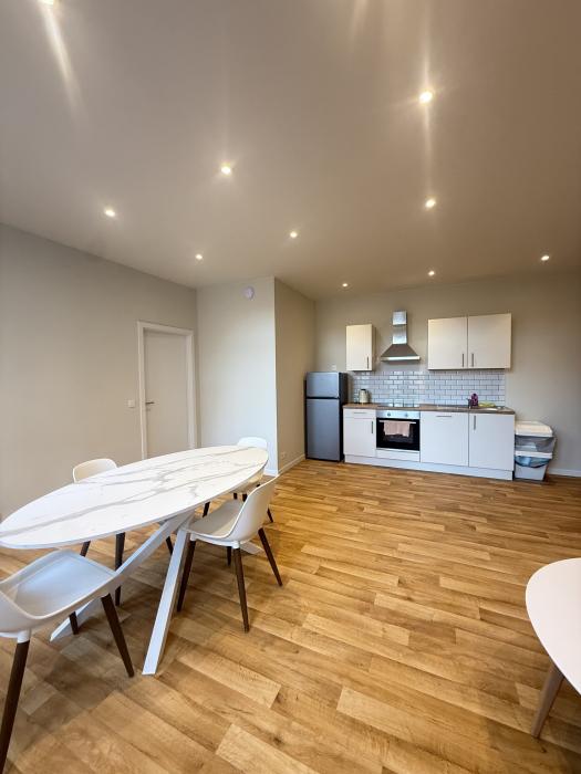 公寓 60 m² 在 Liege Botanique / rue Saint-Gilles / Jonfosse