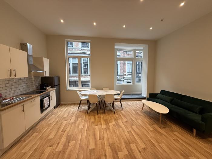 公寓 90 m² 在 Liege Botanique / rue Saint-Gilles / Jonfosse