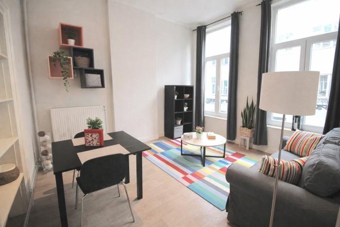 公寓 40 m² 在 Liege Botanique / rue Saint-Gilles / Jonfosse