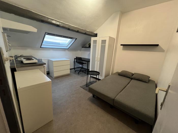 Kot 15 m² in Luik Fétinne / Longdoz / Vennes