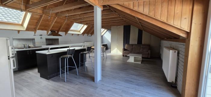 Studio 80 m² in Luik Outremeuse