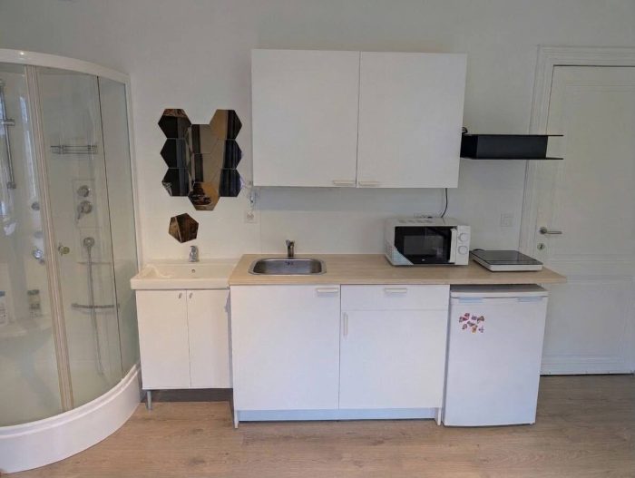 Kitchenette